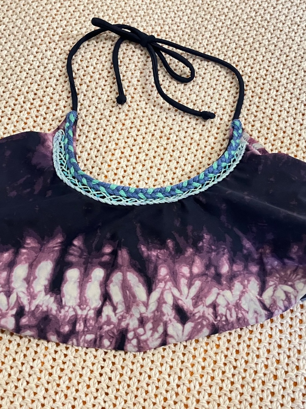 American Eagle - Flounce/ruffle purple bikini top